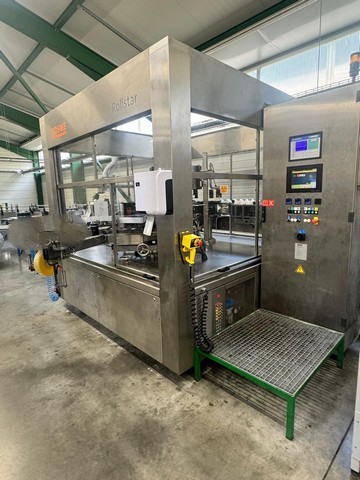 Used Pet bottling line for still and sparkling water 8