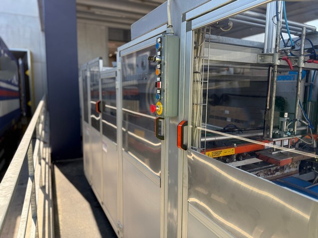 Avvolgitore di pallet usato Robopac system 5