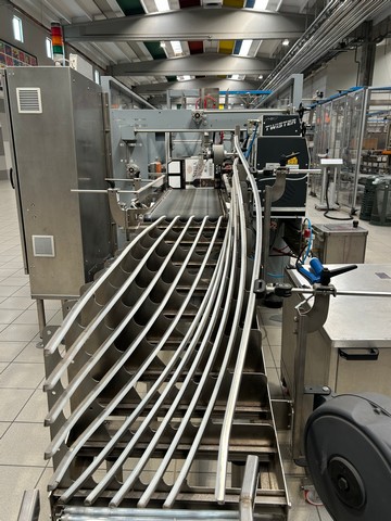 Used Mas pack case erector 2