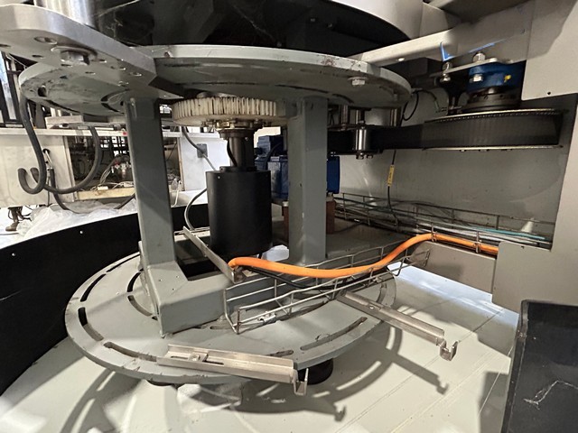 Used adhesive and cold glue Kube labeller 5