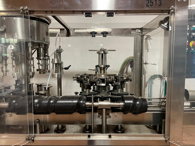 Used gravity filling Gai 12.12.1 triblock 3