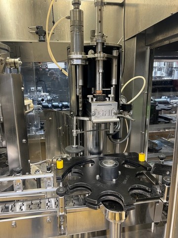 Used Gai isobaric filling monoblock 4