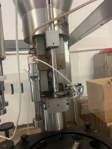 Triblocco di riempimento usato Clifom a gravità 9.9.1 8
