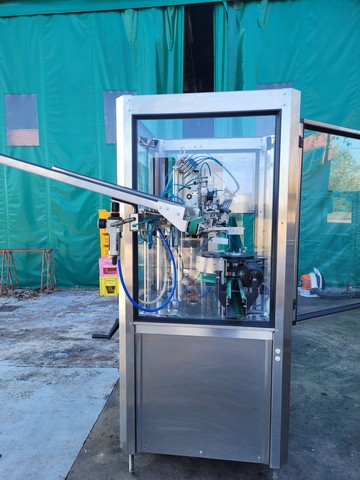Used Nortan capsule applicator for sparkling caps and PVC capsules 6