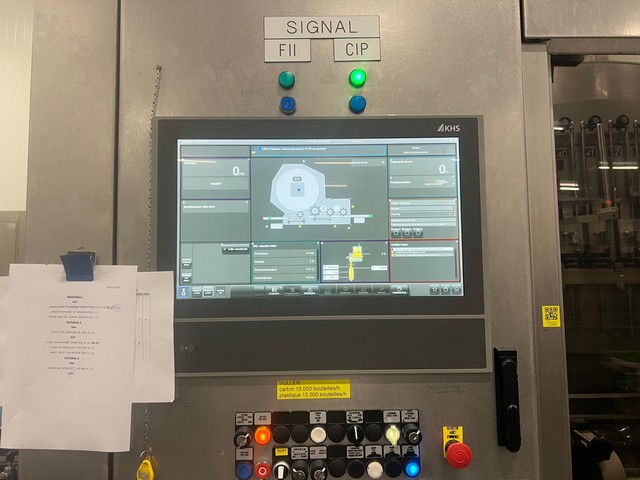 Linea di imbottigliamento usata KHS per vetro 21