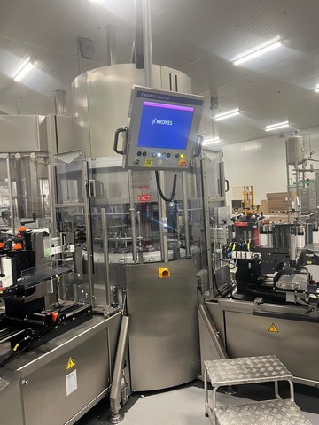 Linea di imbottigliamento usata KHS per vetro