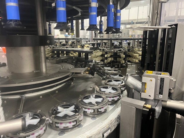 Linea di imbottigliamento usata KHS per vetro 6