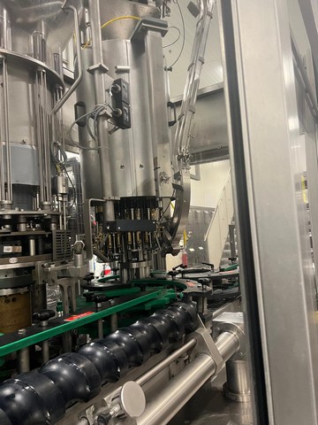 Linea di imbottigliamento usata KHS per vetro 16