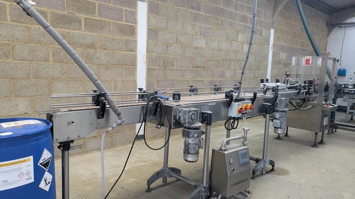 Used isobaric can filling line for beer and sparkling water 5