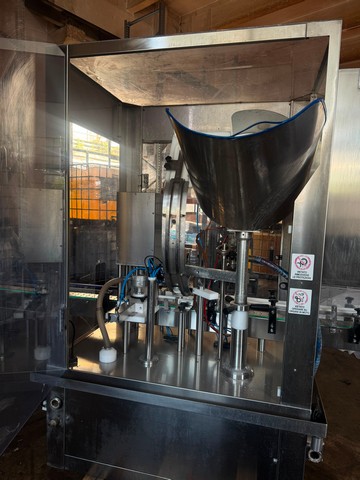 Monoblocco di riempimento volumetrico per vasetti Tecnoalimentare S.R.L.