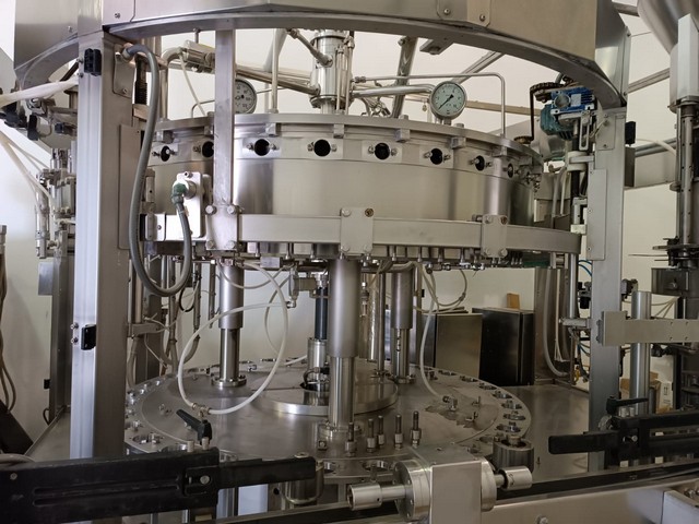 Monoblocco usato MBF isobarico per vetro 5
