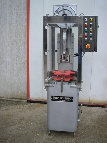 Tappatore usato revisionato Bertolaso per corona 26mm 2