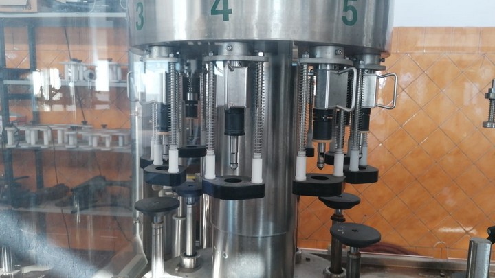 Monoblocco di riempimento usato I.B.T. 8