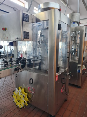 Tappatore I.B.T. monotesta usato per sughero raso 2