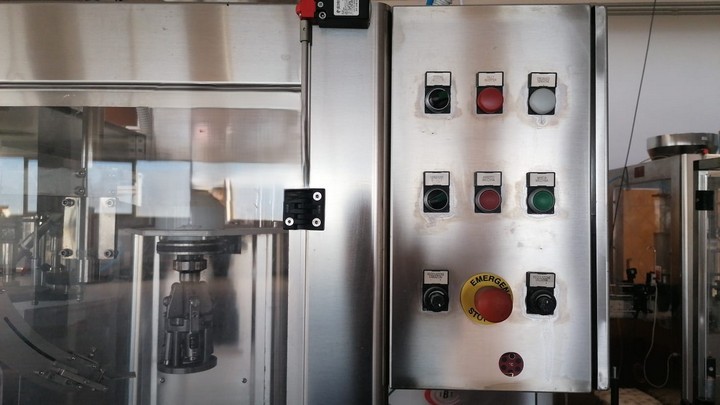 Used Borelli single-head Stelvin capper 4