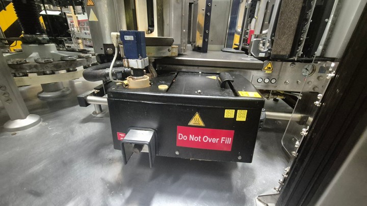 Used Krones 18T 1S Roll Feed Labeller 2