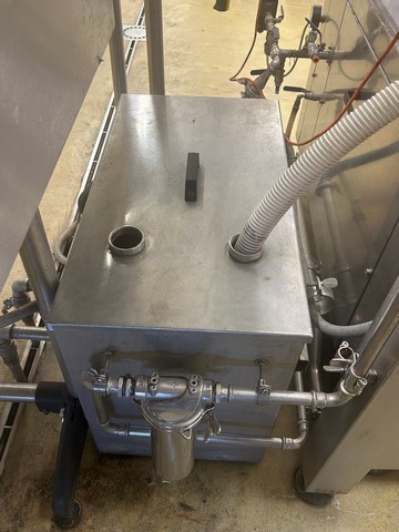 Used Fimer bottling line for sparkling wine and still wine 17