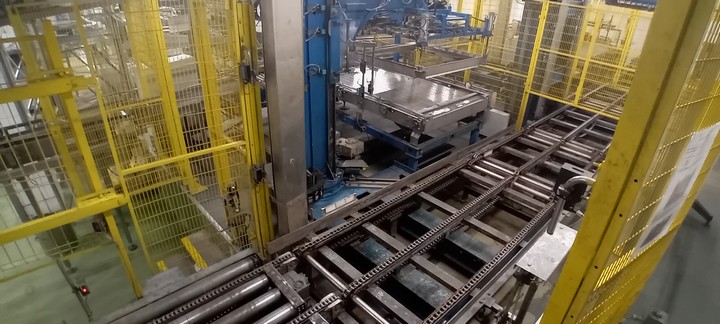 Linea di imbottigliamento usata isobarica per birra in vetro 24