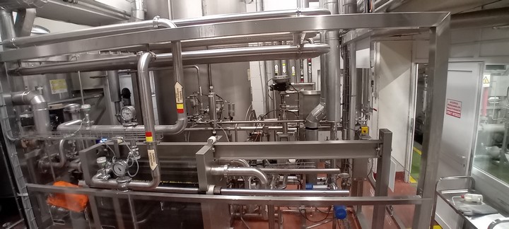 Linea di imbottigliamento usata isobarica per birra in vetro 22