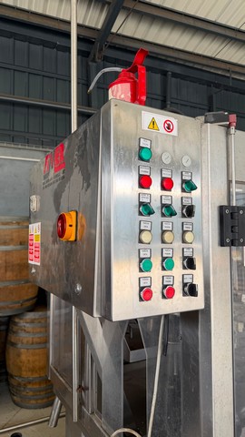 Used Fimer low vacuum triblock 9.9.1. for straight cork 3
