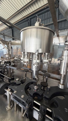 Used Fimer low vacuum triblock 9.9.1. for straight cork 4