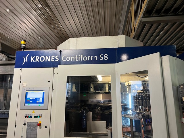 Monoblocco usato Combi Krones (soffiatrice, riempitrice e tappatore) 7