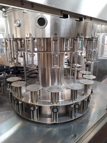 Used Gai bottling line for glass demijohns 7