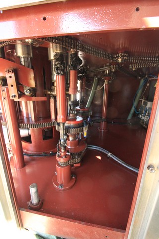 Used Robino & Galandrino 12T wirehooder for 4-wire cage 15