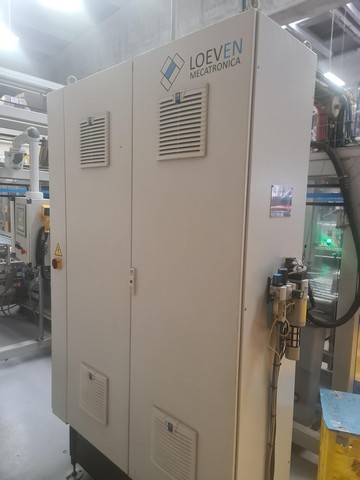 Used hot melt wrap Around Loeven 14
