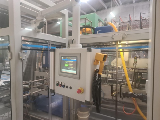 Wrap Around usato Loeven hot melt
