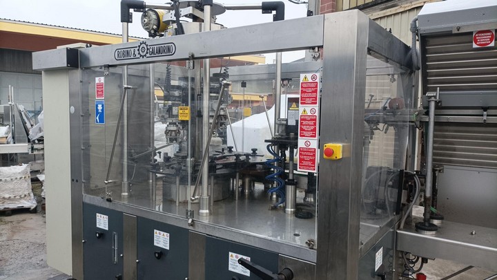 Capsulatrice usata Robino e Galandrino per polilaminato e PVC 2