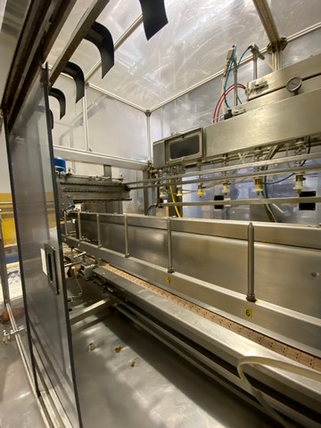 Used glass bottling line for oil 15
