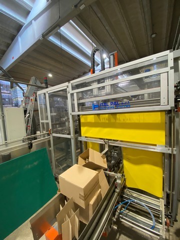 Used glass bottling line for oil 19