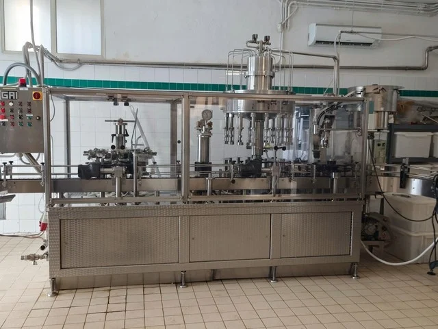 Monoblocco di riempimento olio 12.16.1 Gai Usato
