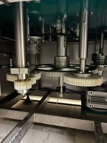 Monoblocco di riempimento Lattine Cime Careddu 9.6.1 Usato