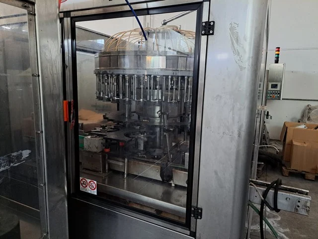 Riempitrice Dipran 30 valvole 5.000 bph usato