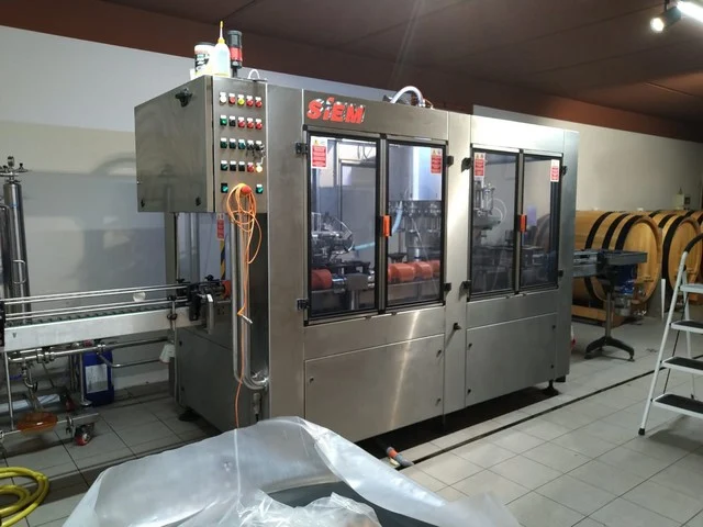 Monoblocco di riempimento Siem 9.9.1 Usato