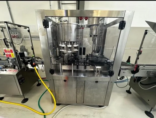 Linea di imbottigliamento per Birra 1.700 bph Usata