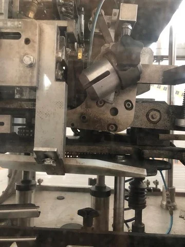 Capsulatrice Robino&Galandrino Poker 4.6 Usata