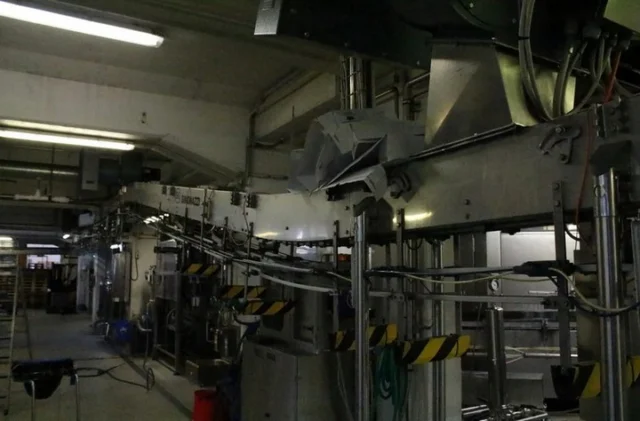 Linea di imbottigliamento usata PET 18.000 bph