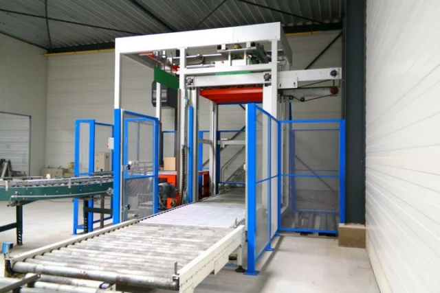 Used Palletizer OMA