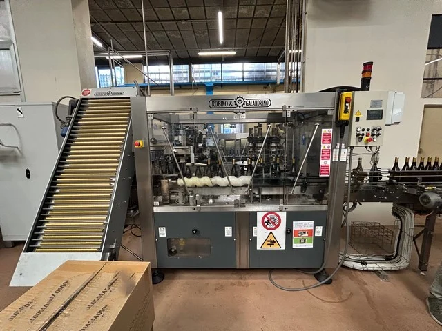 Capsulatrice Robino&Galandrino Astra F 6 Usata