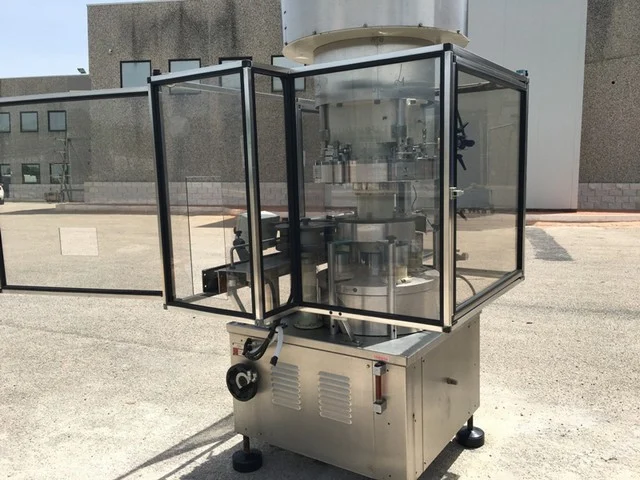 Used capper Delta 404 Bertolaso 7.000 bph