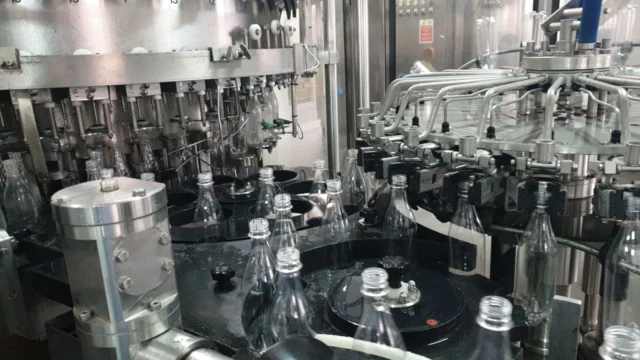 Used Complete Bottling Line PET 4.000 bph