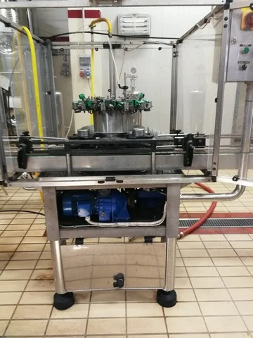 Linea di imbottigliamento Alfatek Usata