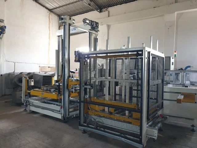 Palletizzatore Lita & Pallet Wrapper Tosa Usato