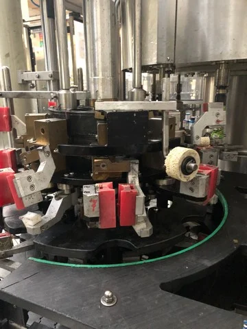Used labeller P.E. universal Master S 9.000 bph